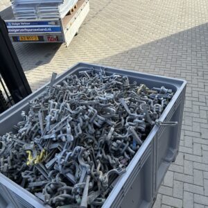 Gebruikte steigerbouw kruiskoppelingen met spie